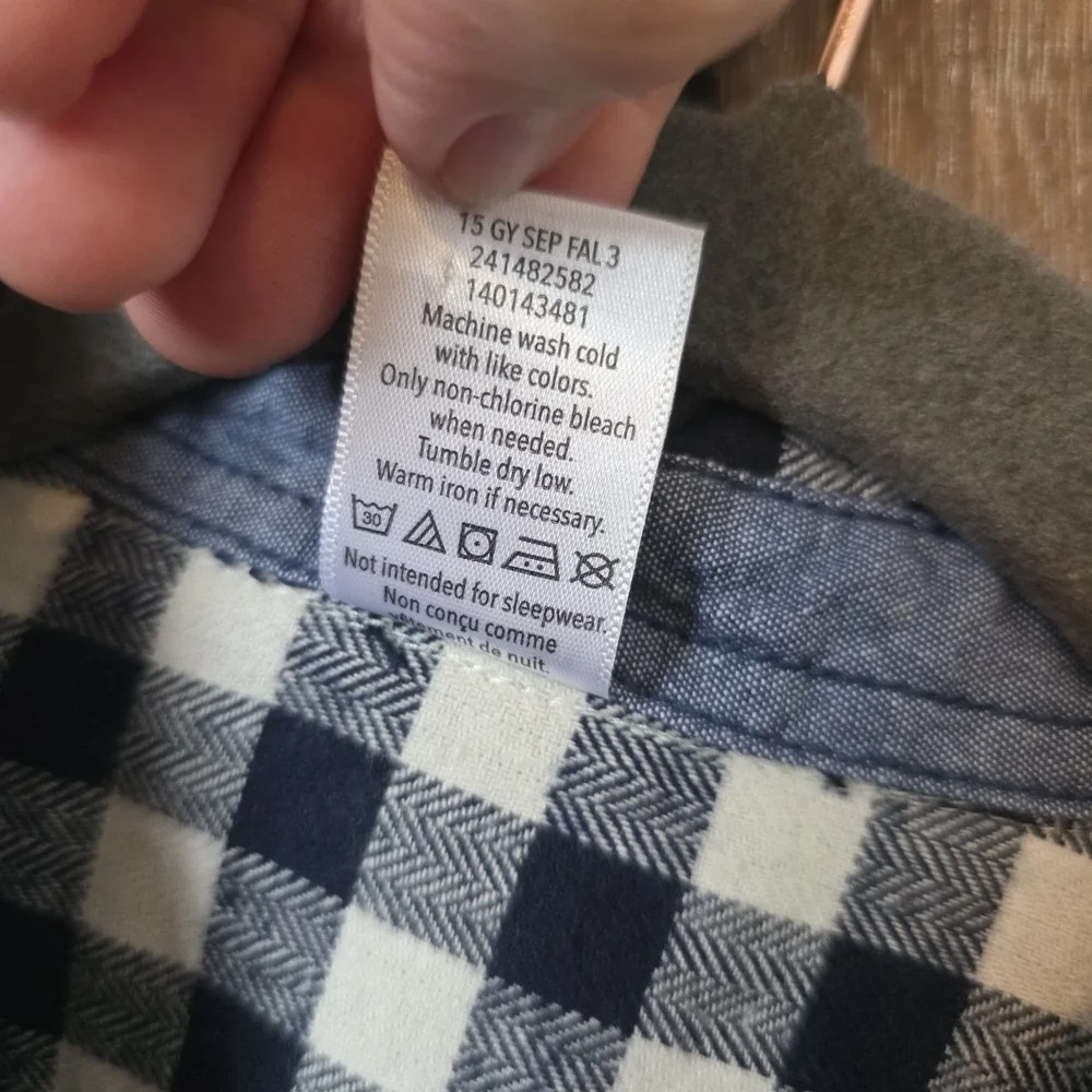 Gymboree Shirts Boy's Size Small (5-6) Navy White‎ Check Plaid Flannel Lot of 2